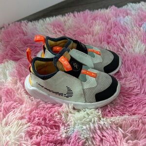 Nike Kids Sneakers in White and Neon Orange